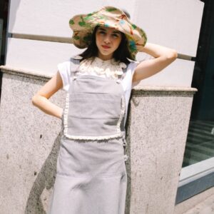 Vestido midi denim tirantes encaje